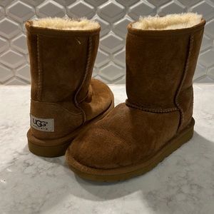 Youth UGG brown boots
